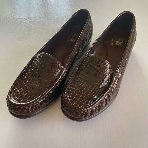 SAS TRIPAD Comfort Foot Bed Women’s Brown Soft Patent Leather Shoes Size 6.5 US - Picture 1 of 7